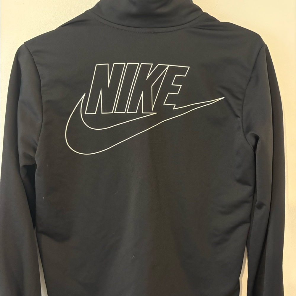 !!SOLD!! Nike Black Jacket Full-Zip Athletic - Picture 2 of 3